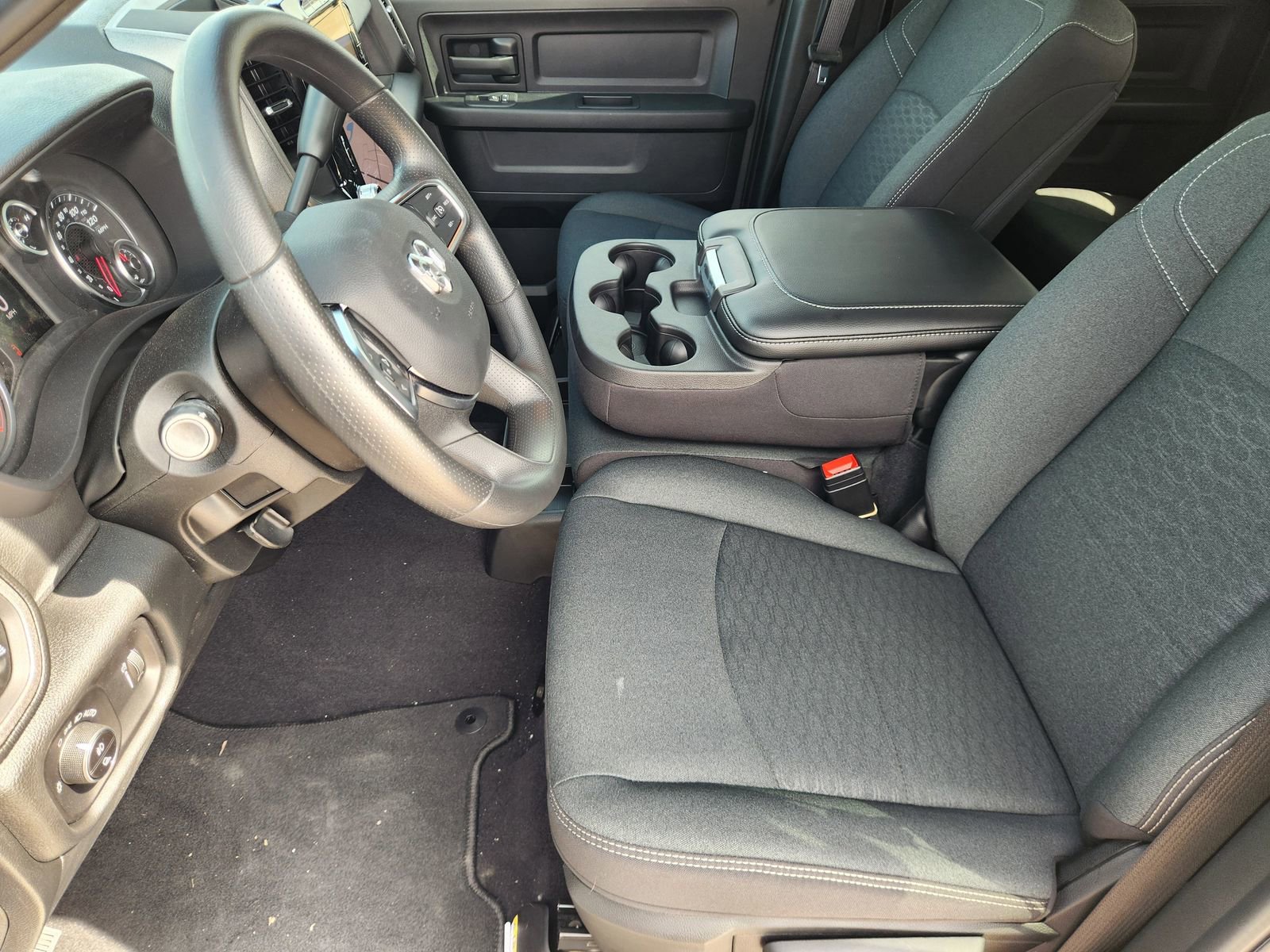 New 2026 RAM 3500 Tradesman AWD/4WD image 12