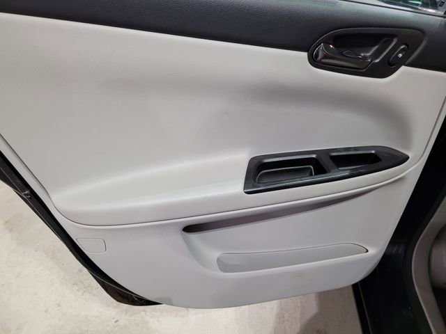 Used 2008 Chevrolet Impala LT w/ Luxury Edition Package image 39