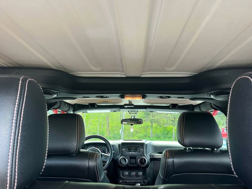Used 2012 Jeep Wrangler Sport AWD/4WD image 37