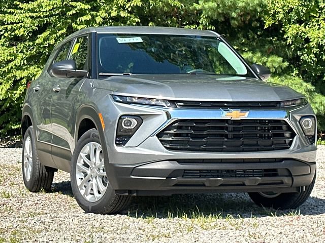 New 2026 Chevrolet TrailBlazer LS w/ LS Convenience Package FWD video 2