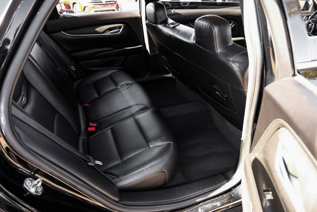Used 2015 Cadillac XTS Limousine image 41