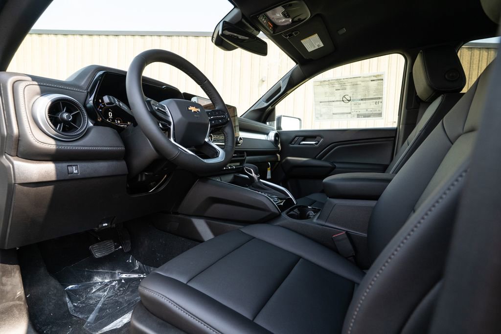 New 2025 Chevrolet Colorado LT w/ LT Convenience Package image 11