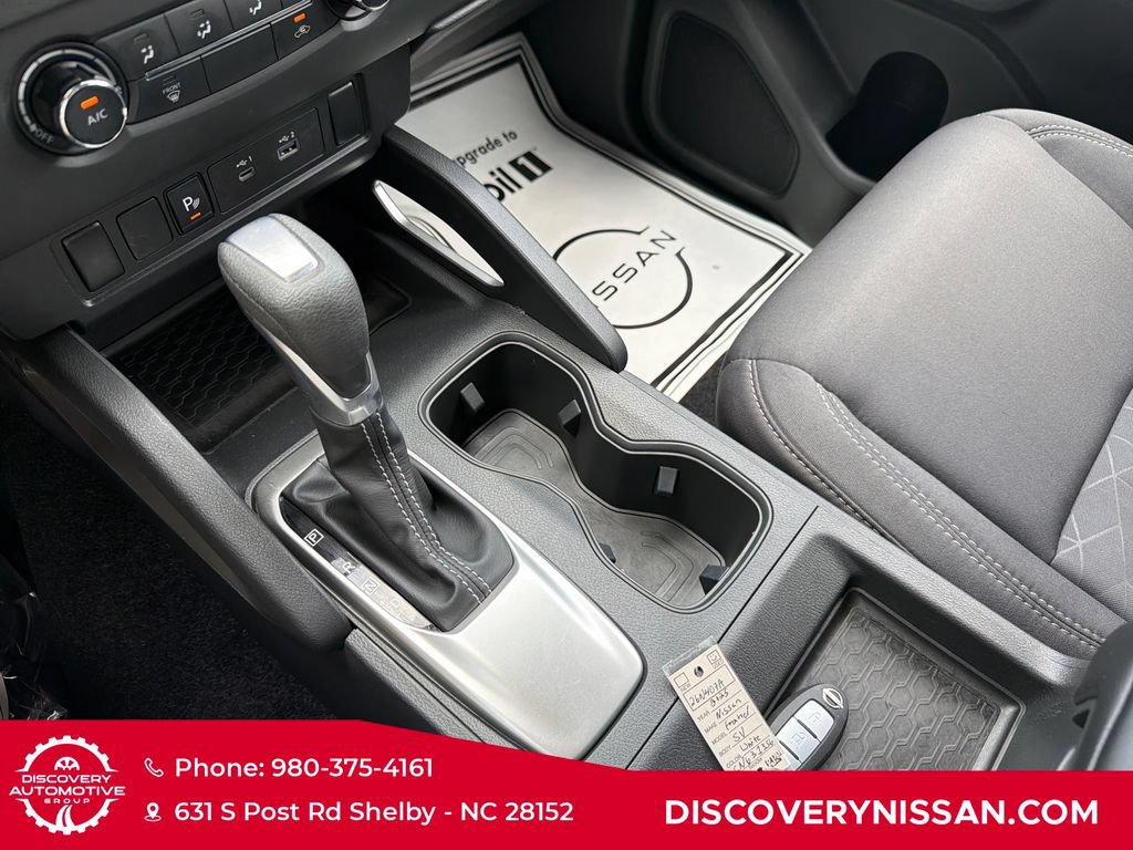 Certified 2025 Nissan Frontier SV RWD image 21