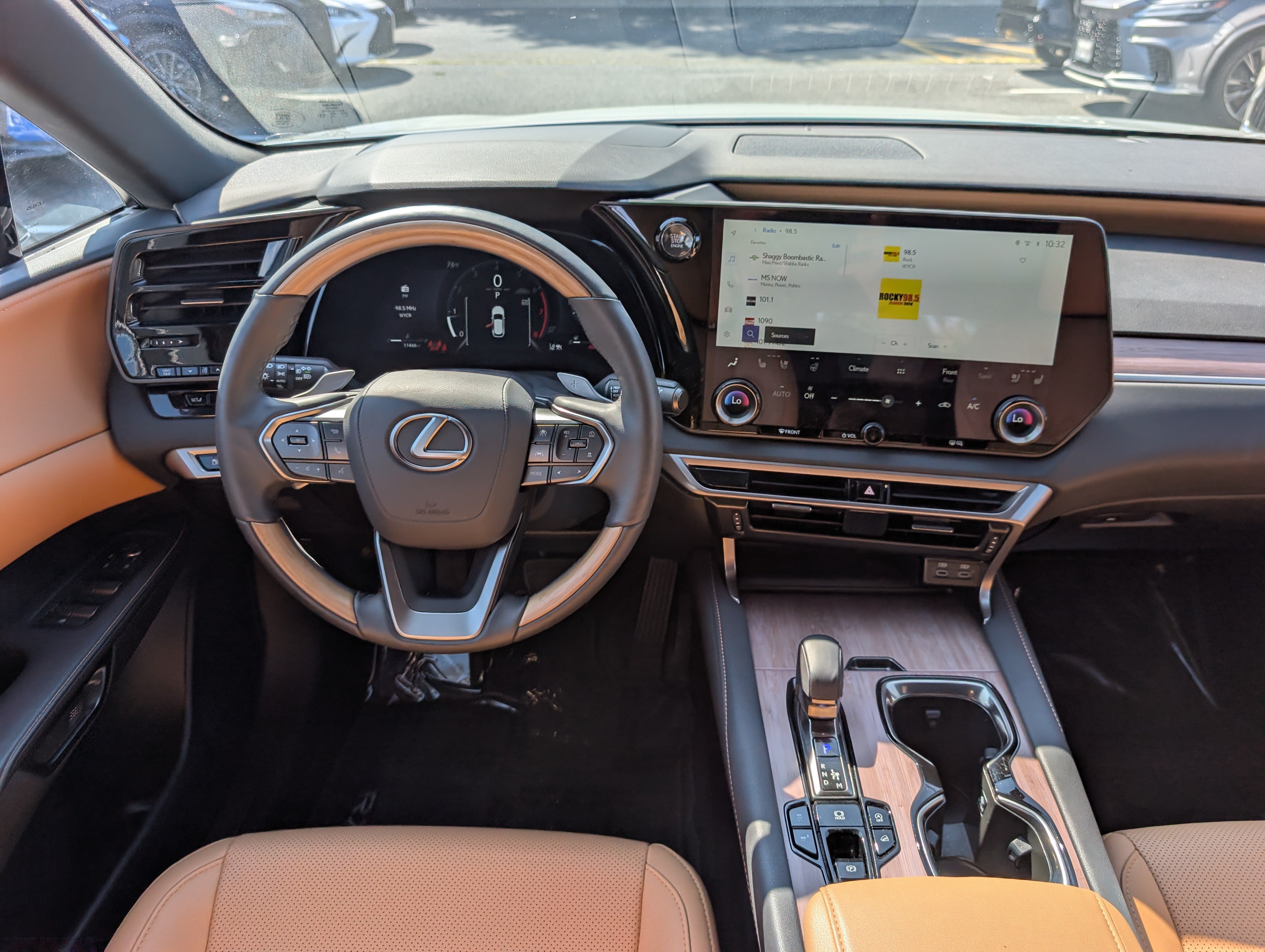 Certified 2025 Lexus RX 350 Premium AWD/4WD image 14
