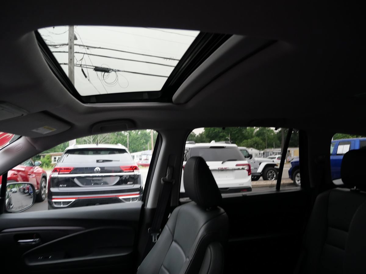 Used 2021 Honda Pilot EX-L image 11