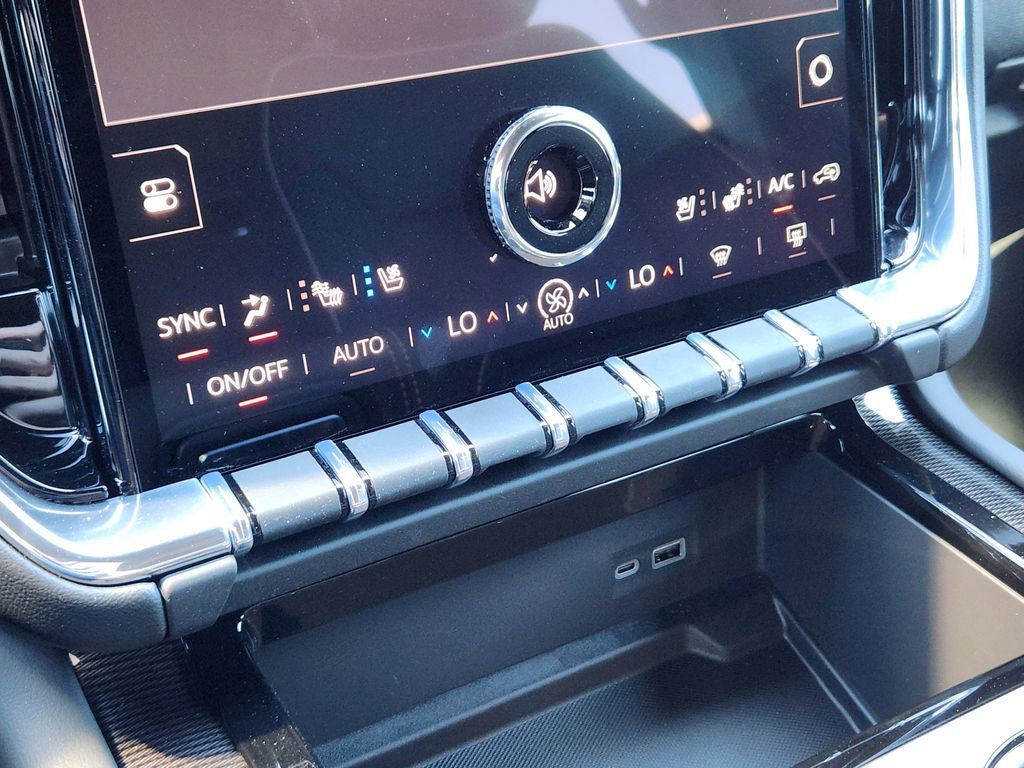 New 2026 GMC Yukon XL Elevation w/ Elevation Premium Package image 21