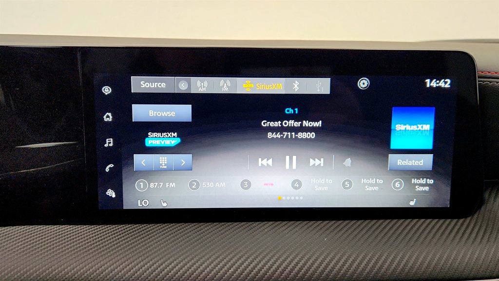 Used 2025 Nissan Kicks SR w/ SR Premium Package AWD/4WD image 18