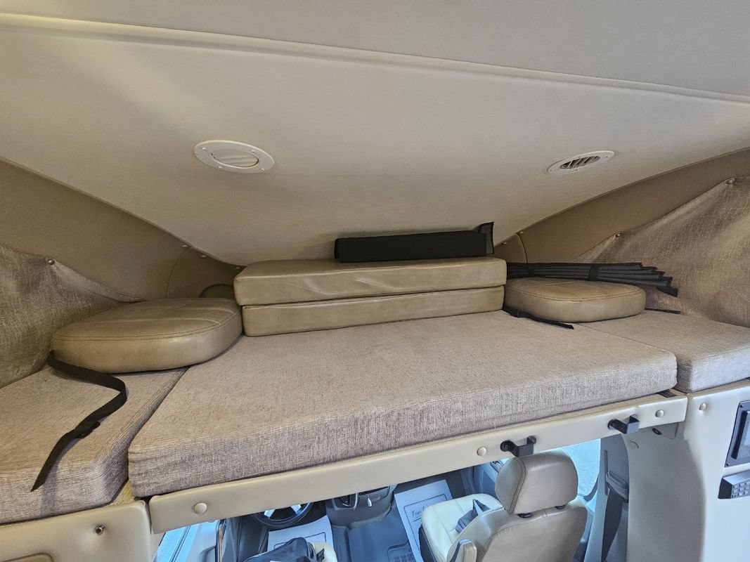 Used 2017 Mercedes-Benz Sprinter 3500 image 19
