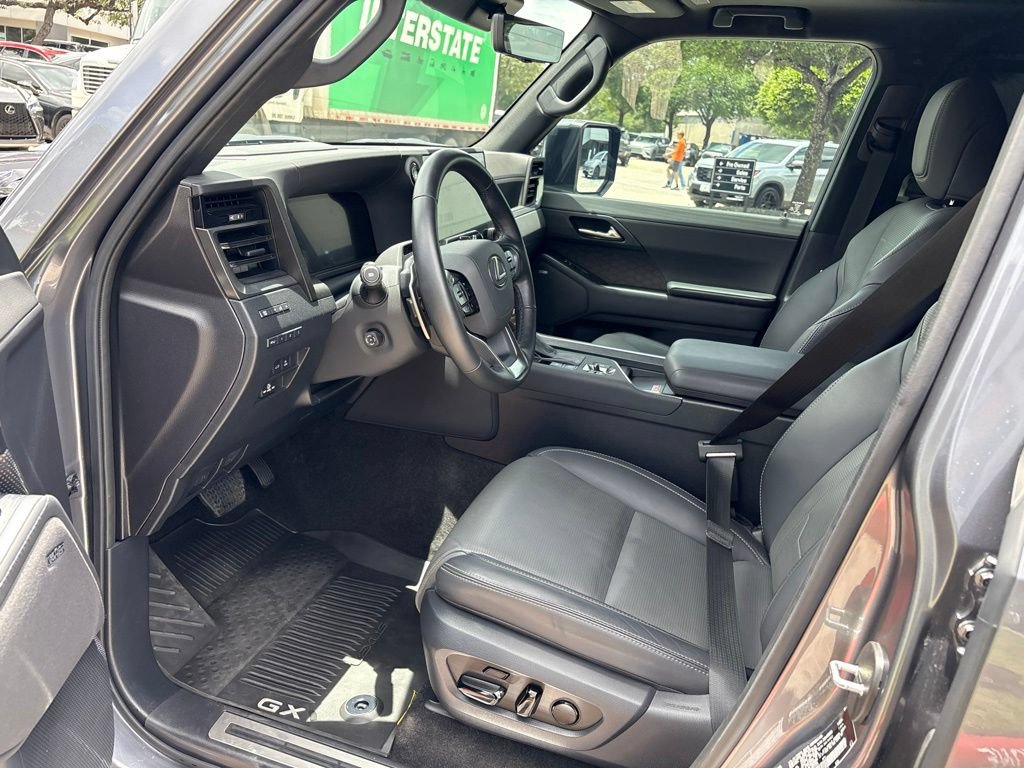 Certified 2025 Lexus GX 550 w/ Accessory Package (Z1) AWD/4WD image 16