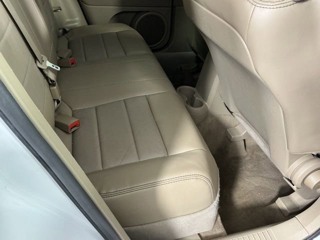 Used 2015 Jeep Patriot Limited w/ Sun/Sound Group image 12