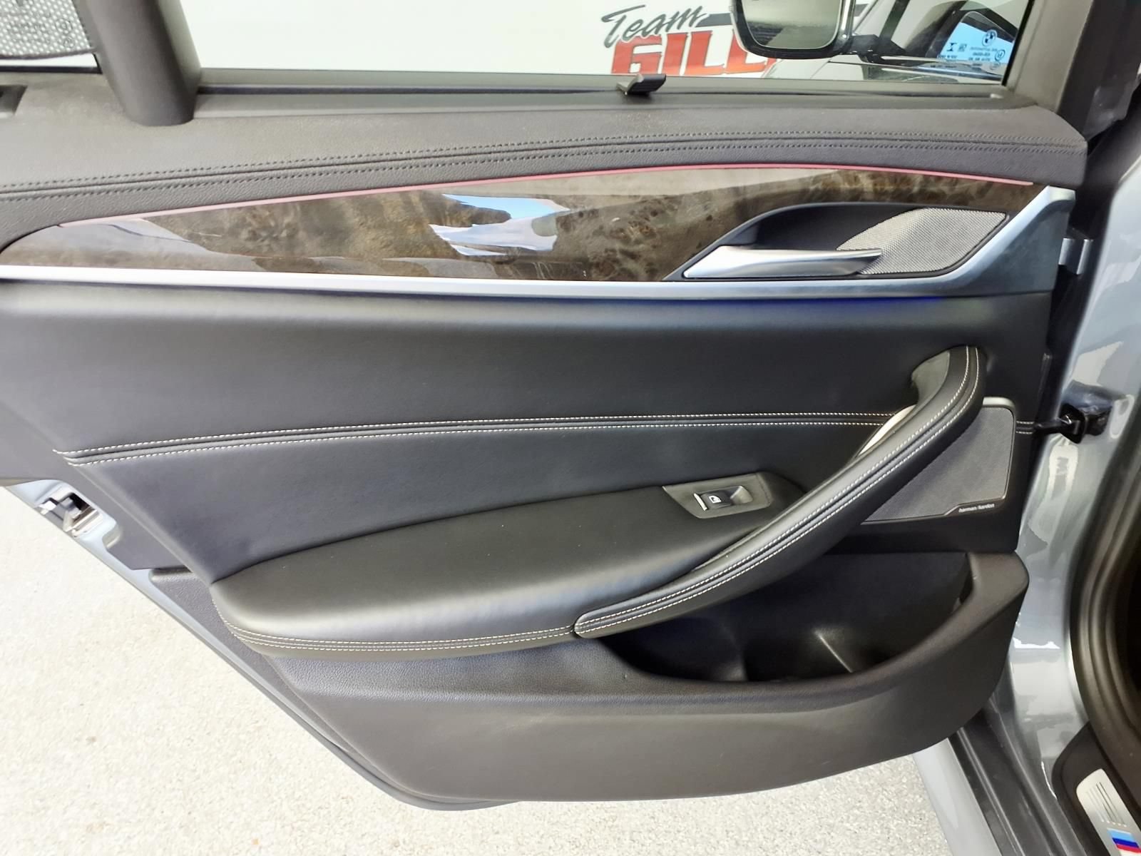 Used 2018 BMW M550i xDrive AWD/4WD image 10