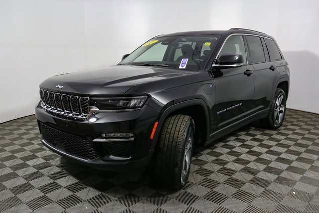Used 2022 Jeep Grand Cherokee Limited 4xe image 5