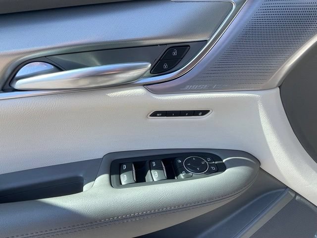 Used 2023 Cadillac XT5 Premium Luxury w/ Technology Package AWD/4WD image 10