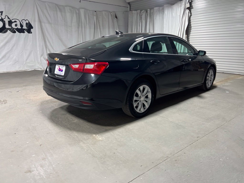 Used 2025 Chevrolet Malibu LT FWD image 7