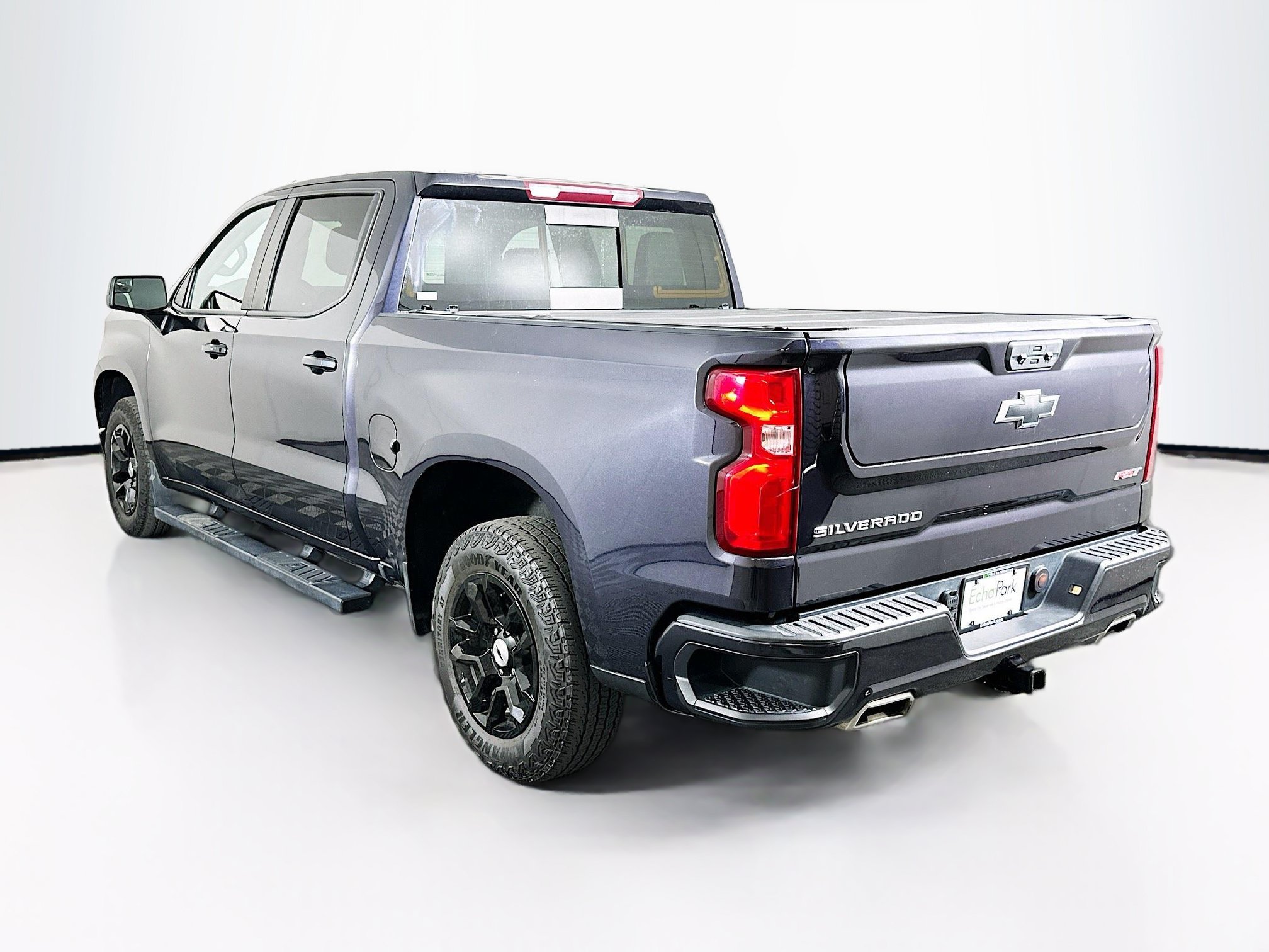 Used 2023 Chevrolet Silverado 1500 RST AWD/4WD image 5