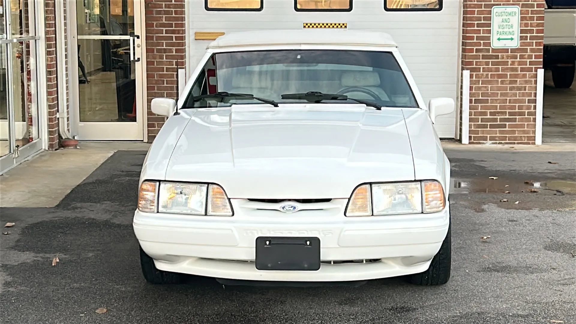 Used 1993 Ford Mustang LX RWD image 6