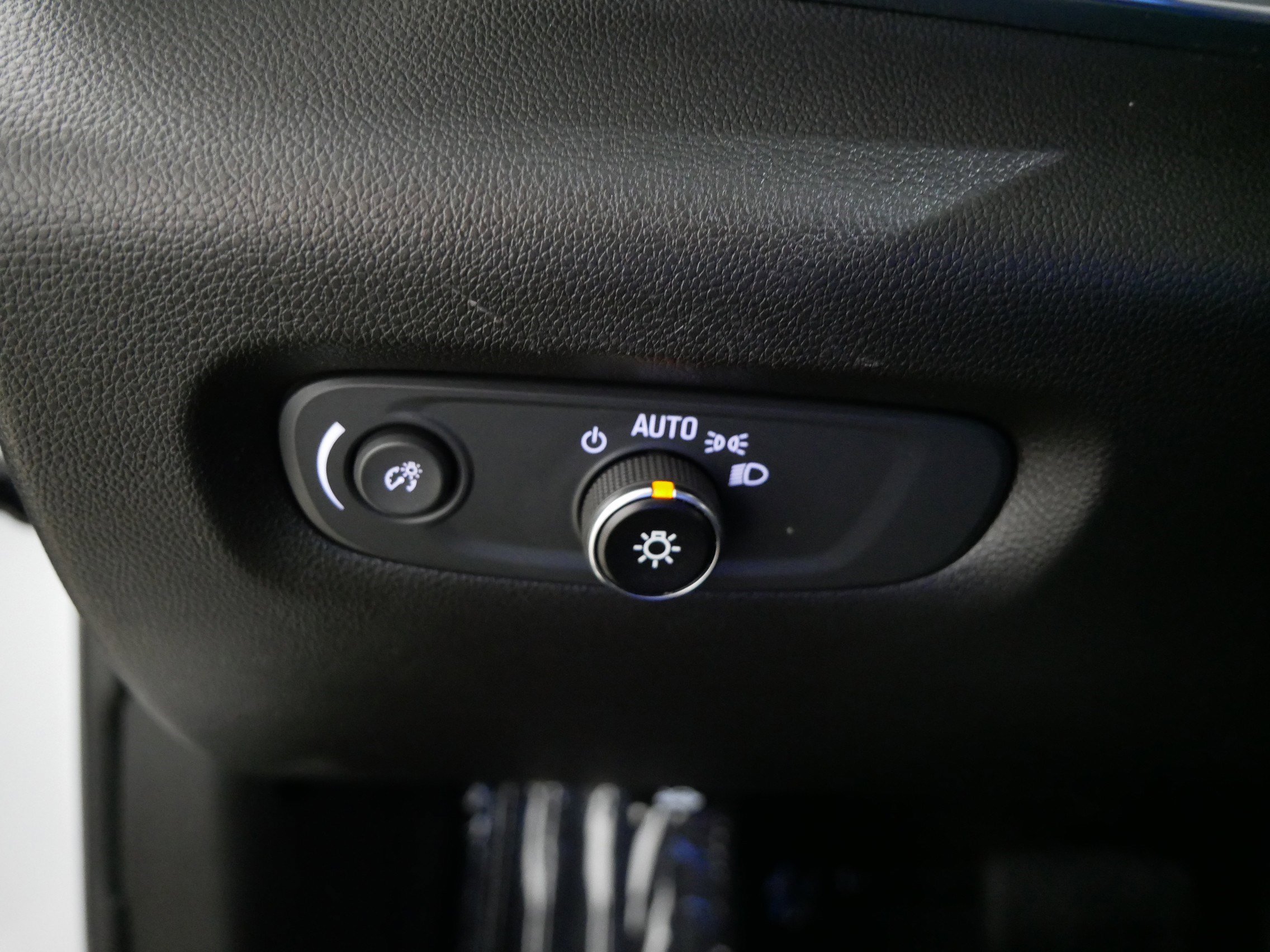 Certified 2022 Chevrolet Traverse LT image 26