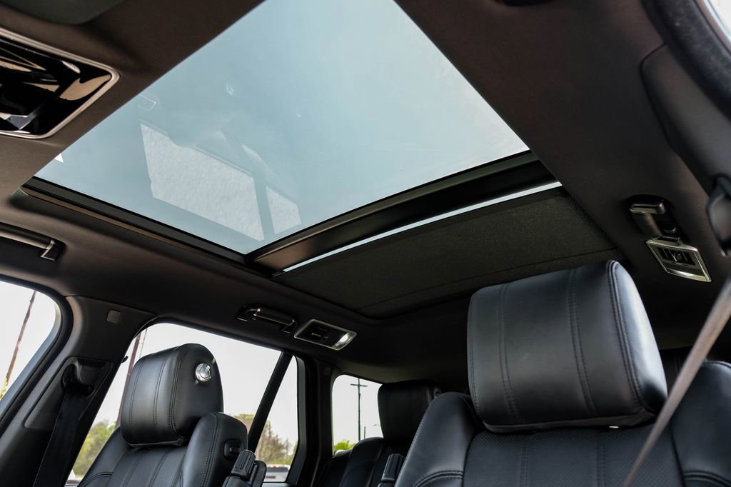Used 2017 Land Rover Range Rover Supercharged image 21
