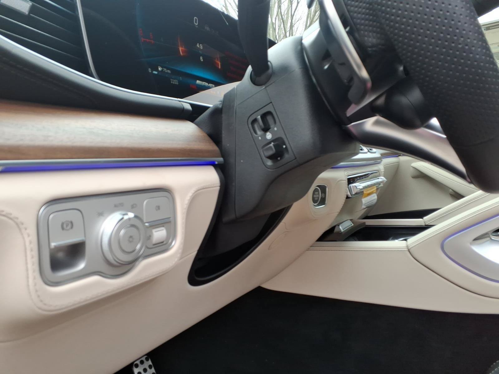 New 2026 Mercedes-Benz GLE 53 AMG 4MATIC Coupe image 18
