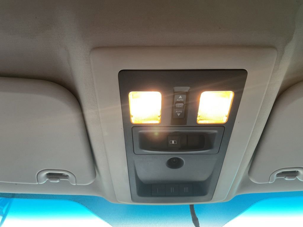 Used 2011 RAM 1500 Laramie w/ Protection Group image 23