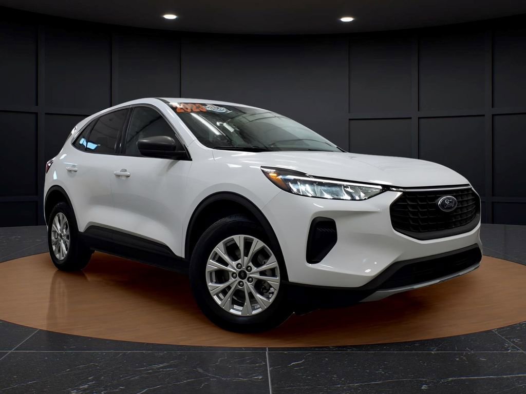 Certified 2023 Ford Escape Active w/ Tech Pack #1 image 1