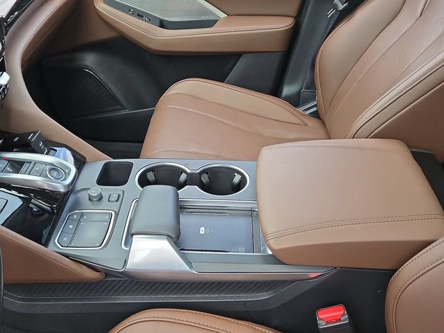 Used 2024 Acura MDX w/ Technology Package FWD image 21