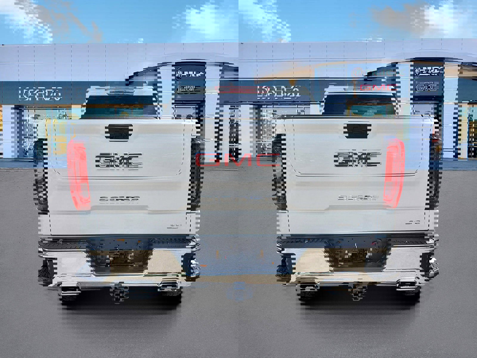 New 2026 GMC Sierra 1500 SLT w/ SLT Premium Plus Package image 4