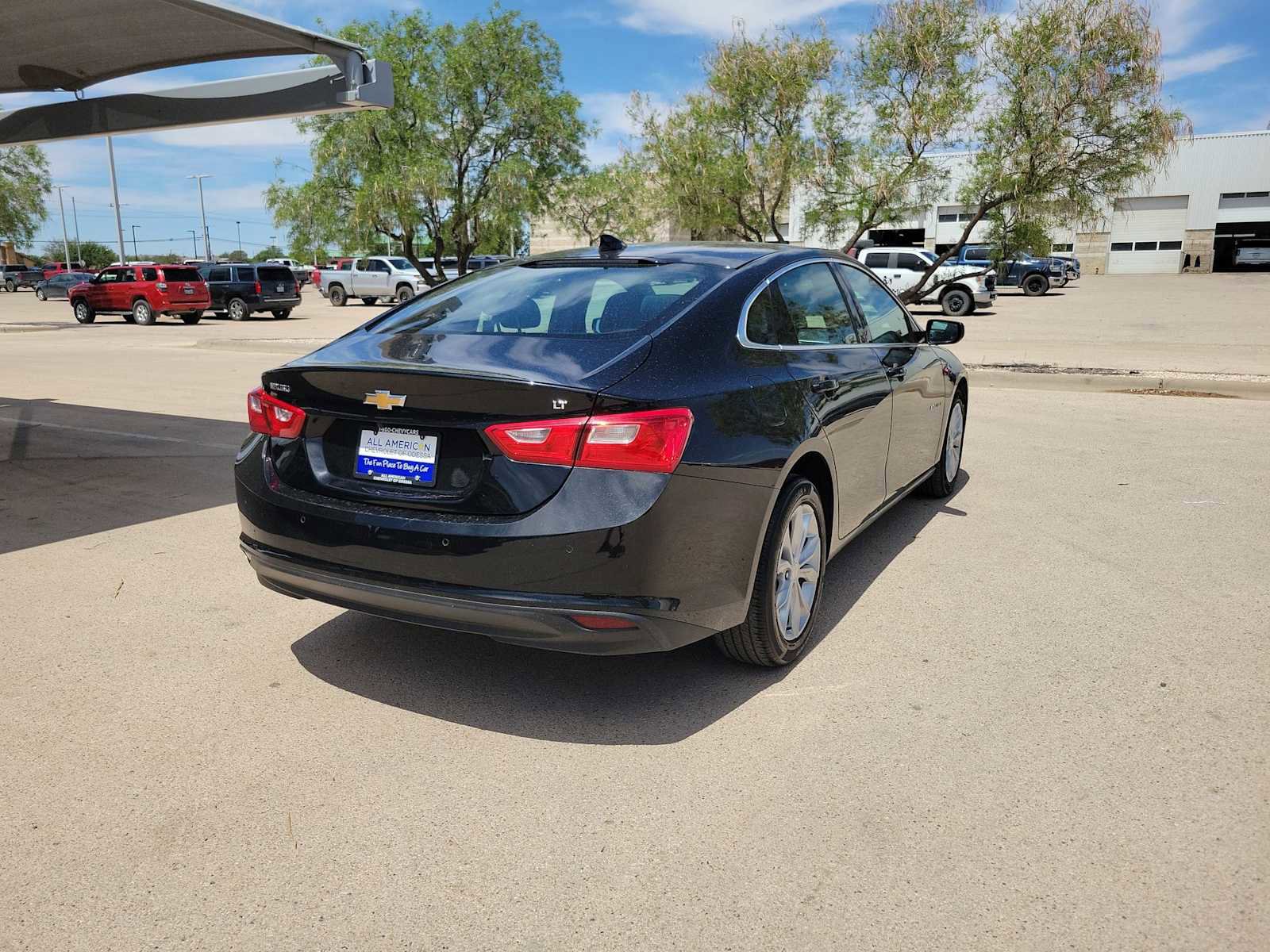 Used 2025 Chevrolet Malibu LT image 8