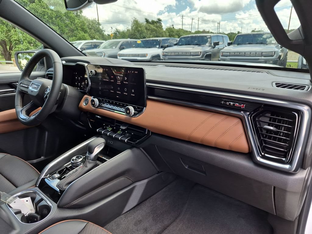 New 2026 GMC Canyon AT4 w/ AT4 Premium Package AWD/4WD image 41