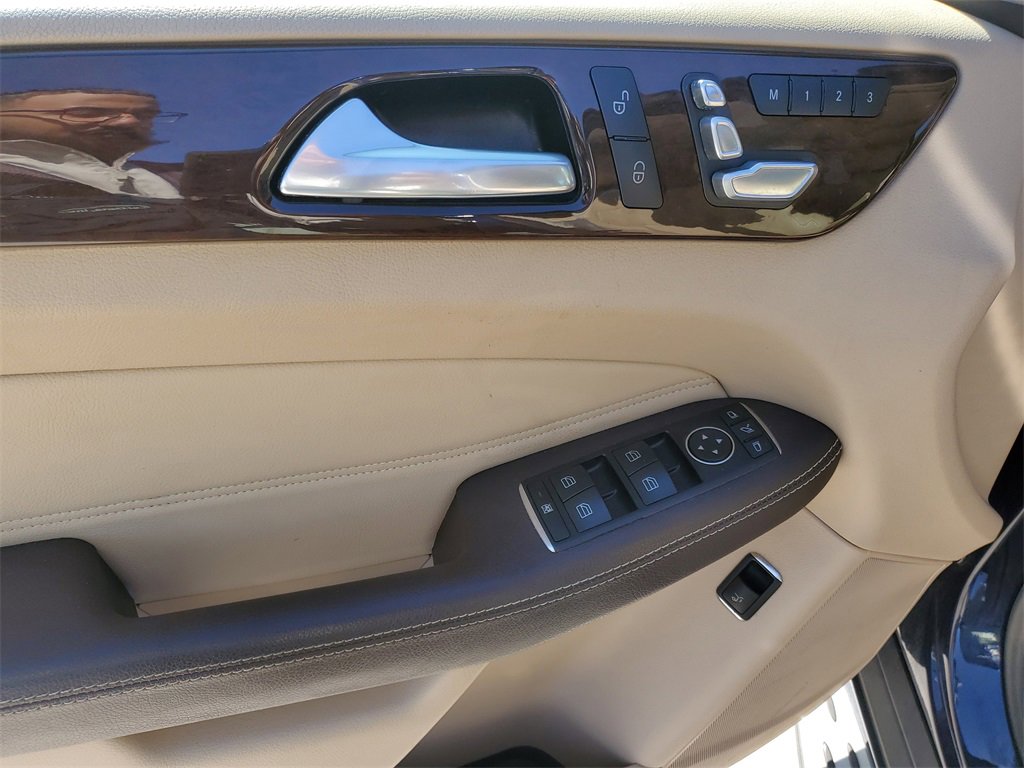 Used 2018 Mercedes-Benz GLE 350 4MATIC image 19