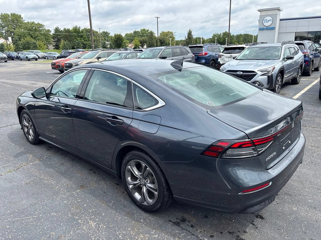 Used 2023 Honda Accord EX image 5