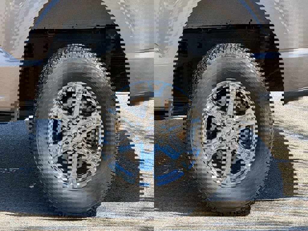 Used 2023 Ford F150 XLT w/ Equipment Group 302A High image 12