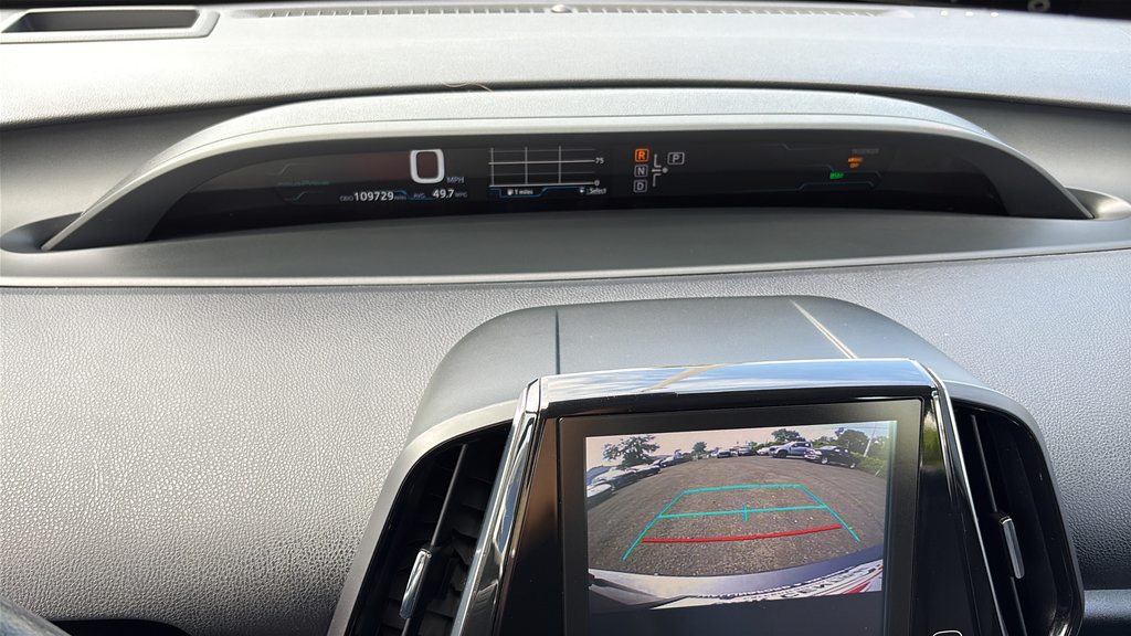 Used 2017 Toyota Prius Prime Advanced FWD image 19