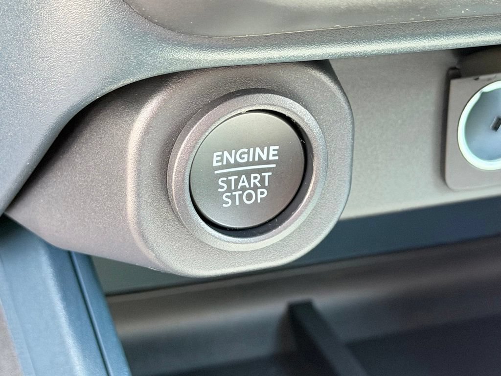 New 2026 Ford Maverick Lobo AWD/4WD image 14