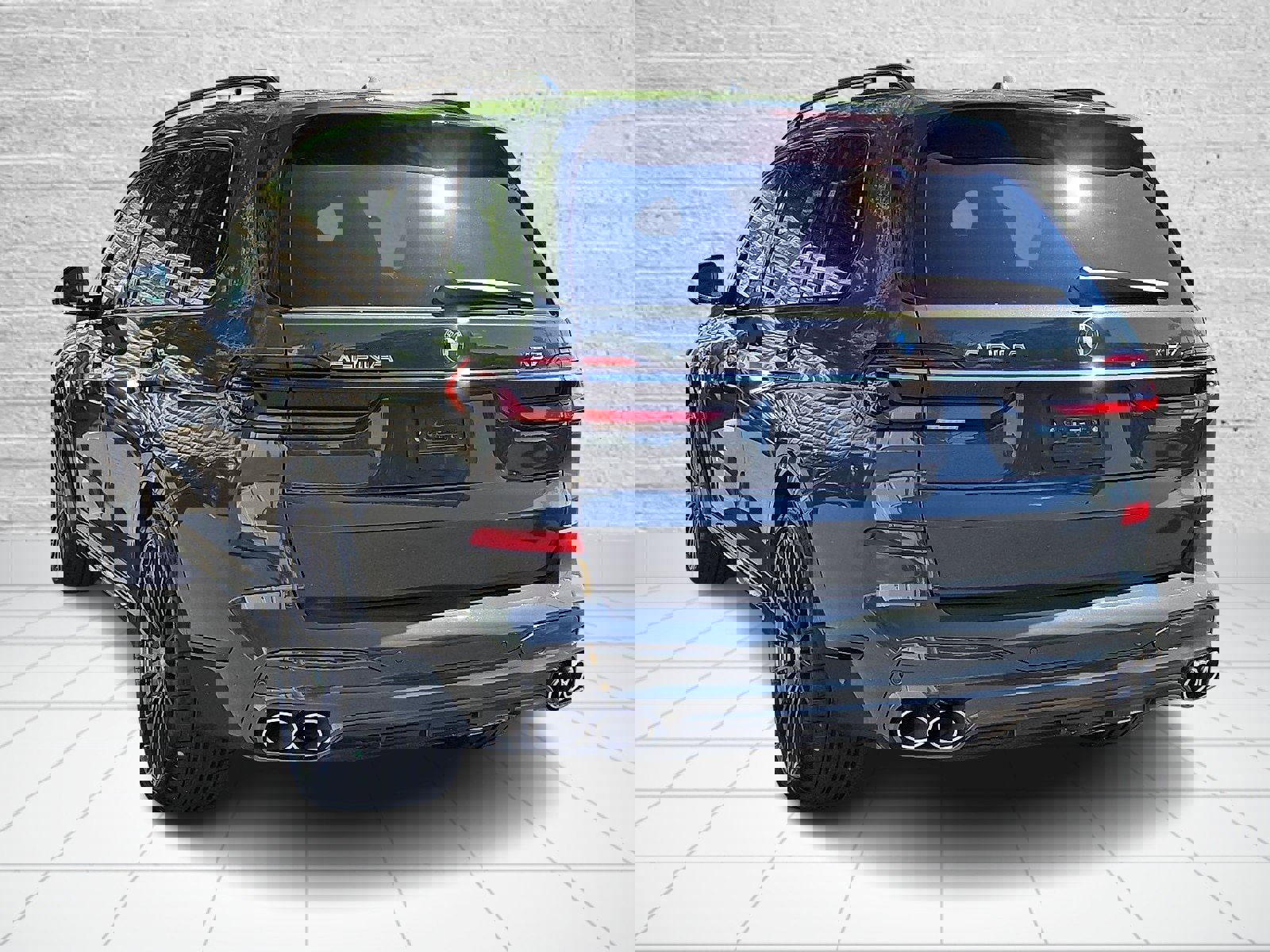 New 2026 BMW ALPINA XB7 image 3