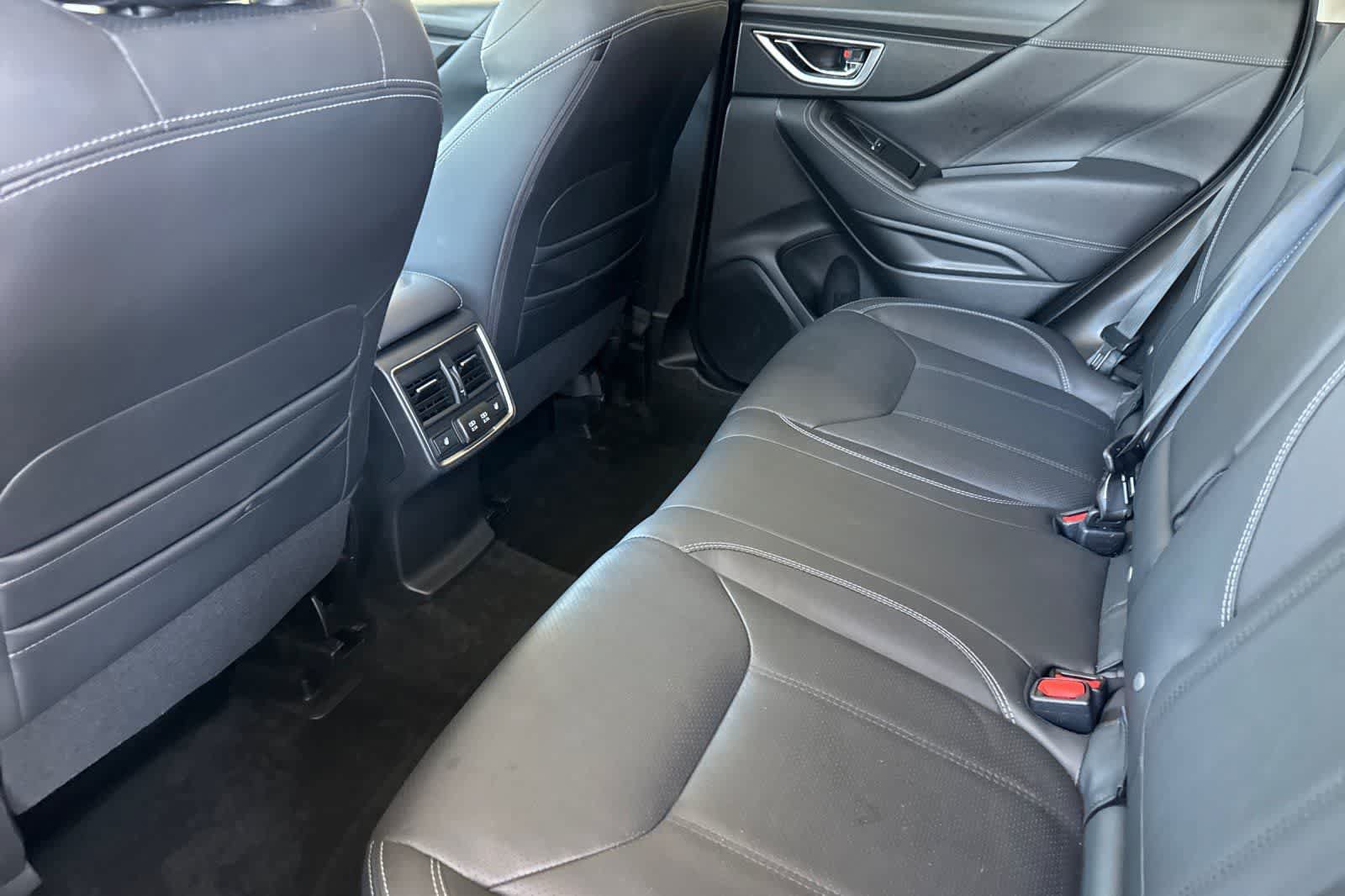 Used 2020 Subaru Forester Touring AWD/4WD image 4