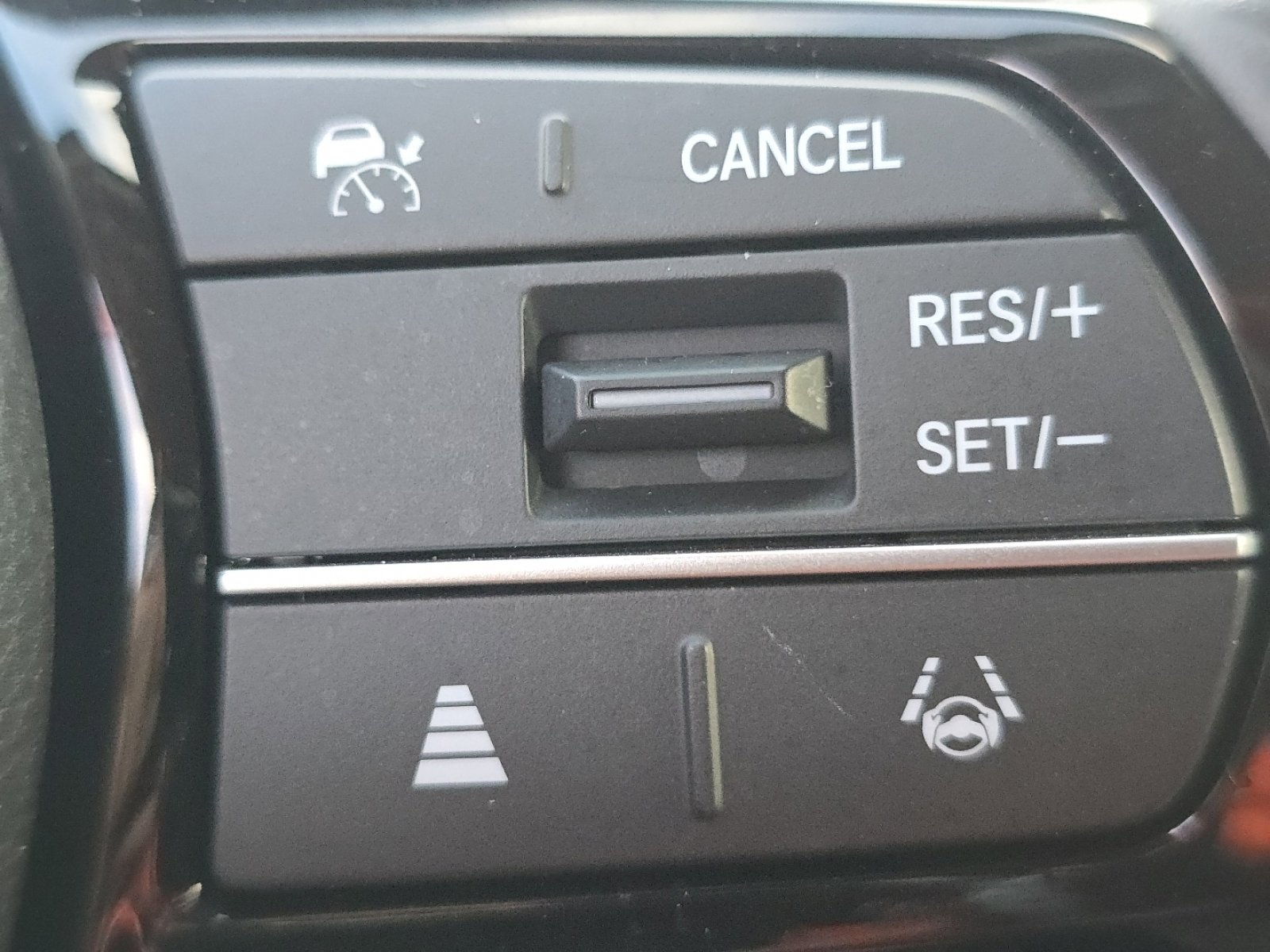 Used 2024 Honda CR-V EX-L image 11