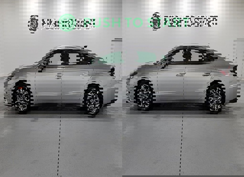 Used 2021 Hyundai Sonata SEL w/ Cargo Package image 4