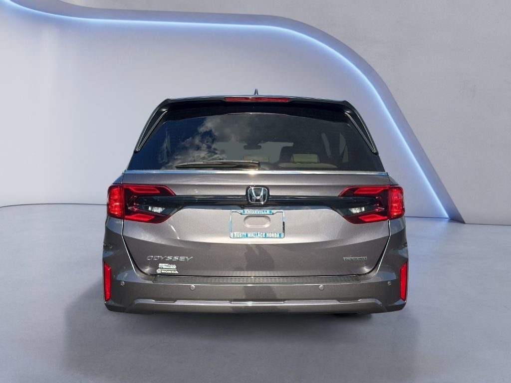 New 2026 Honda Odyssey Touring image 5