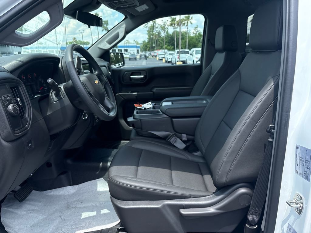 New 2026 Chevrolet Silverado 1500 W/T RWD image 9