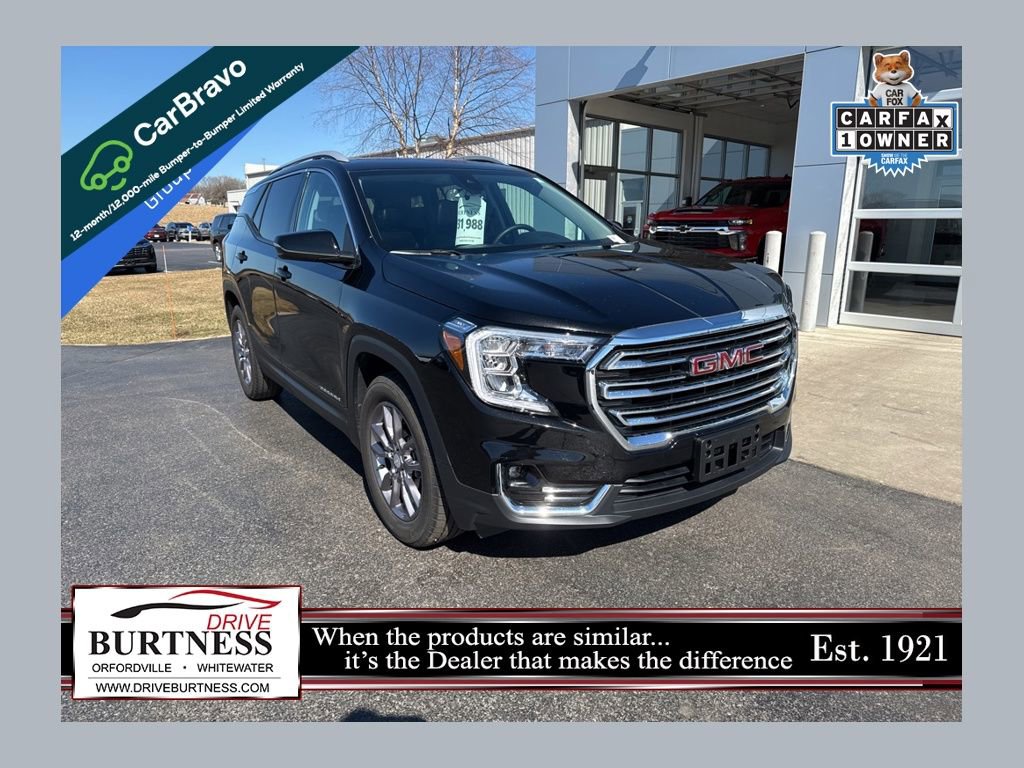 Certified 2024 GMC Terrain SLT w/ Infotainment Package II image 1