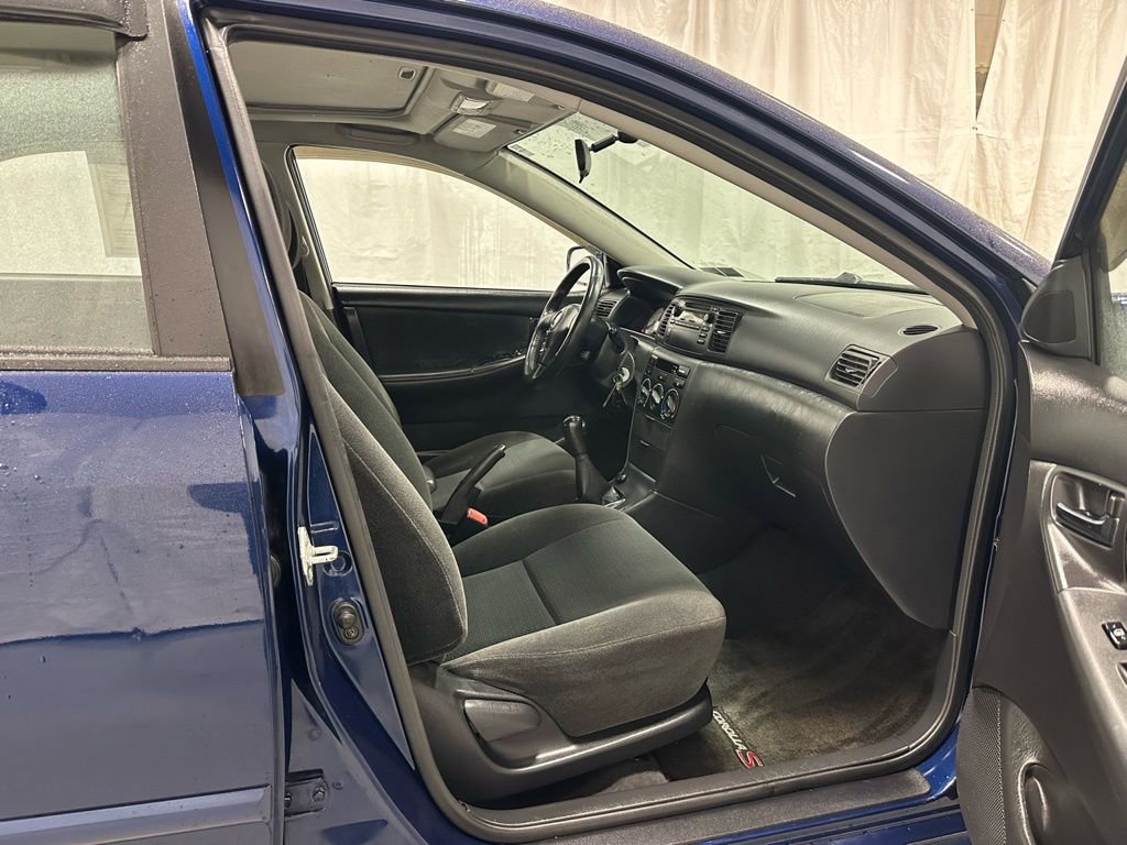 Used 2004 Toyota Corolla CE image 46