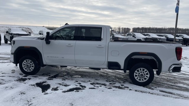 Used 2024 GMC Sierra 2500 SLE w/ SLE Convenience Package image 2