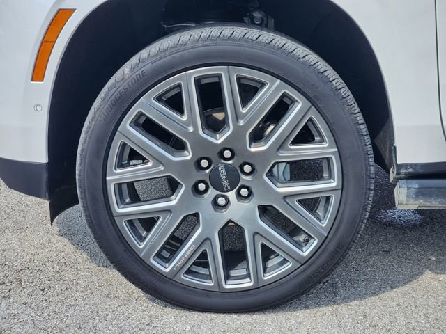 Used 2025 GMC Yukon Denali Ultimate image 8