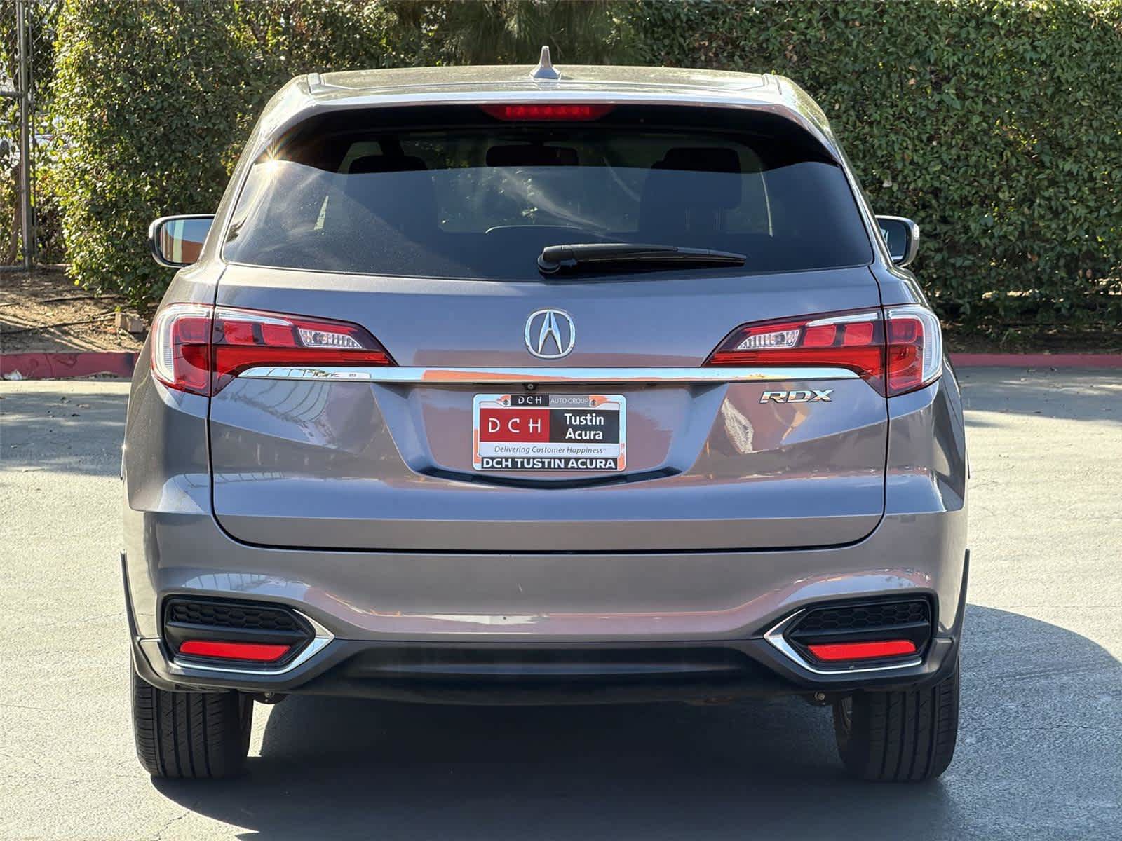 Used 2017 Acura RDX w/ Tech & AcuraWatch Plus Pack FWD image 6