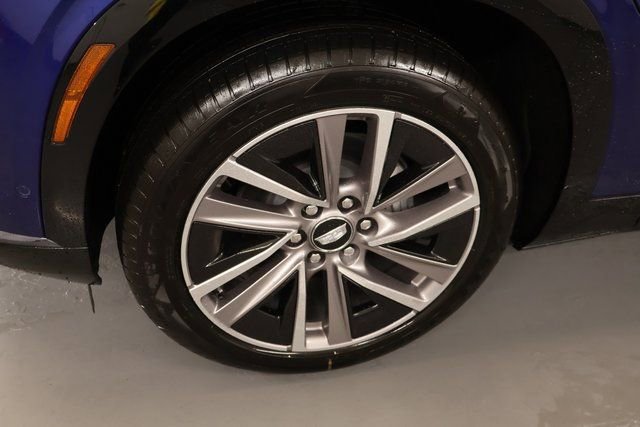 New 2026 Cadillac Vistiq Sport image 7