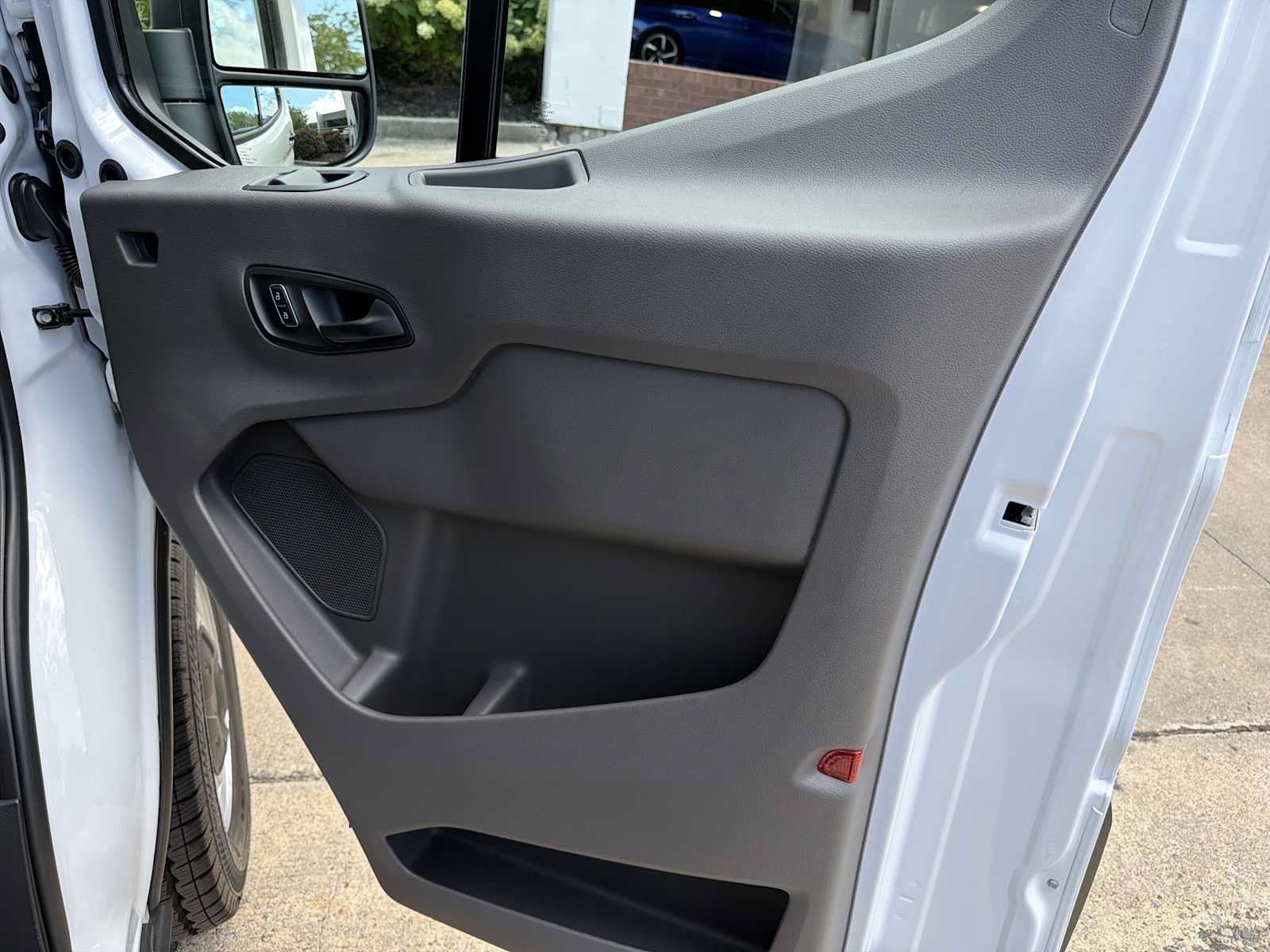 New 2026 Ford Transit 250 148 Medium Roof w/ Load Area Protection Package RWD image 14