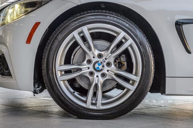 Used 2018 BMW 430i Convertible RWD image 19