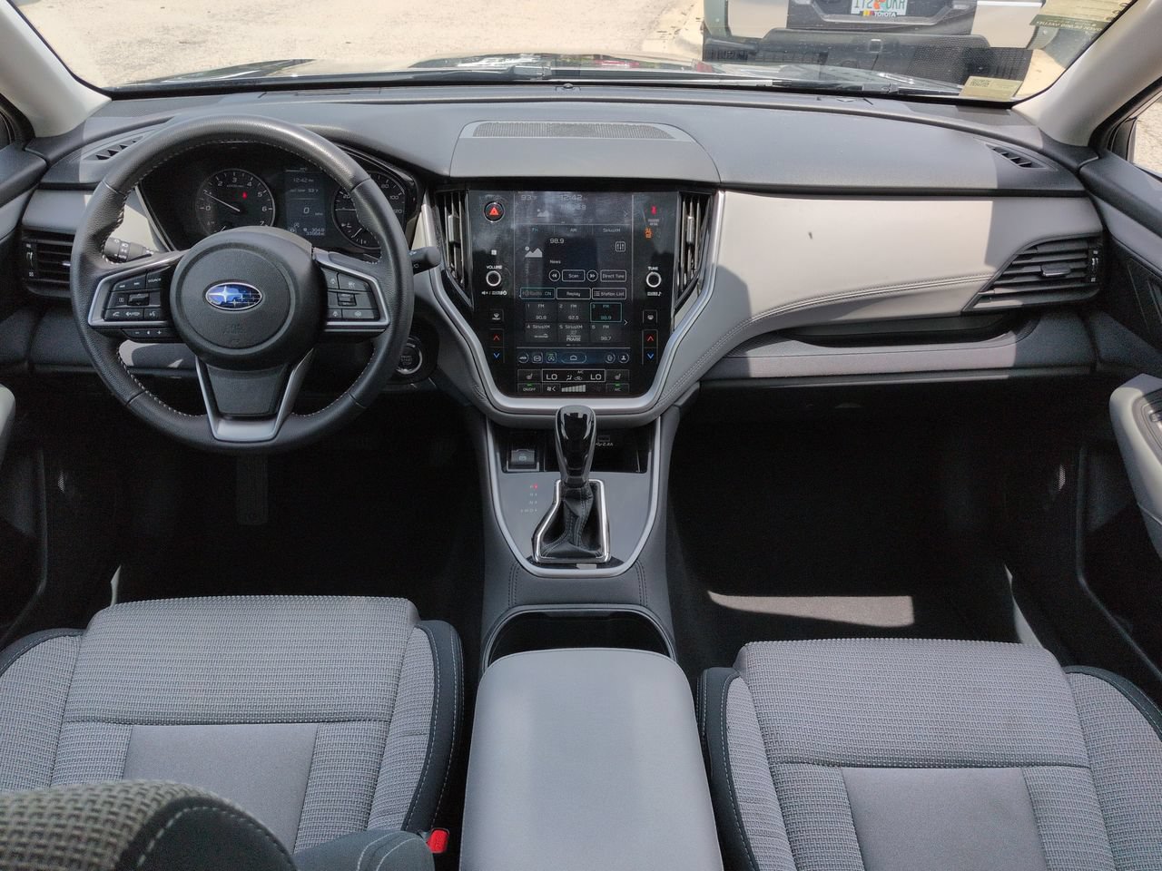Used 2025 Subaru Outback Premium AWD/4WD image 15