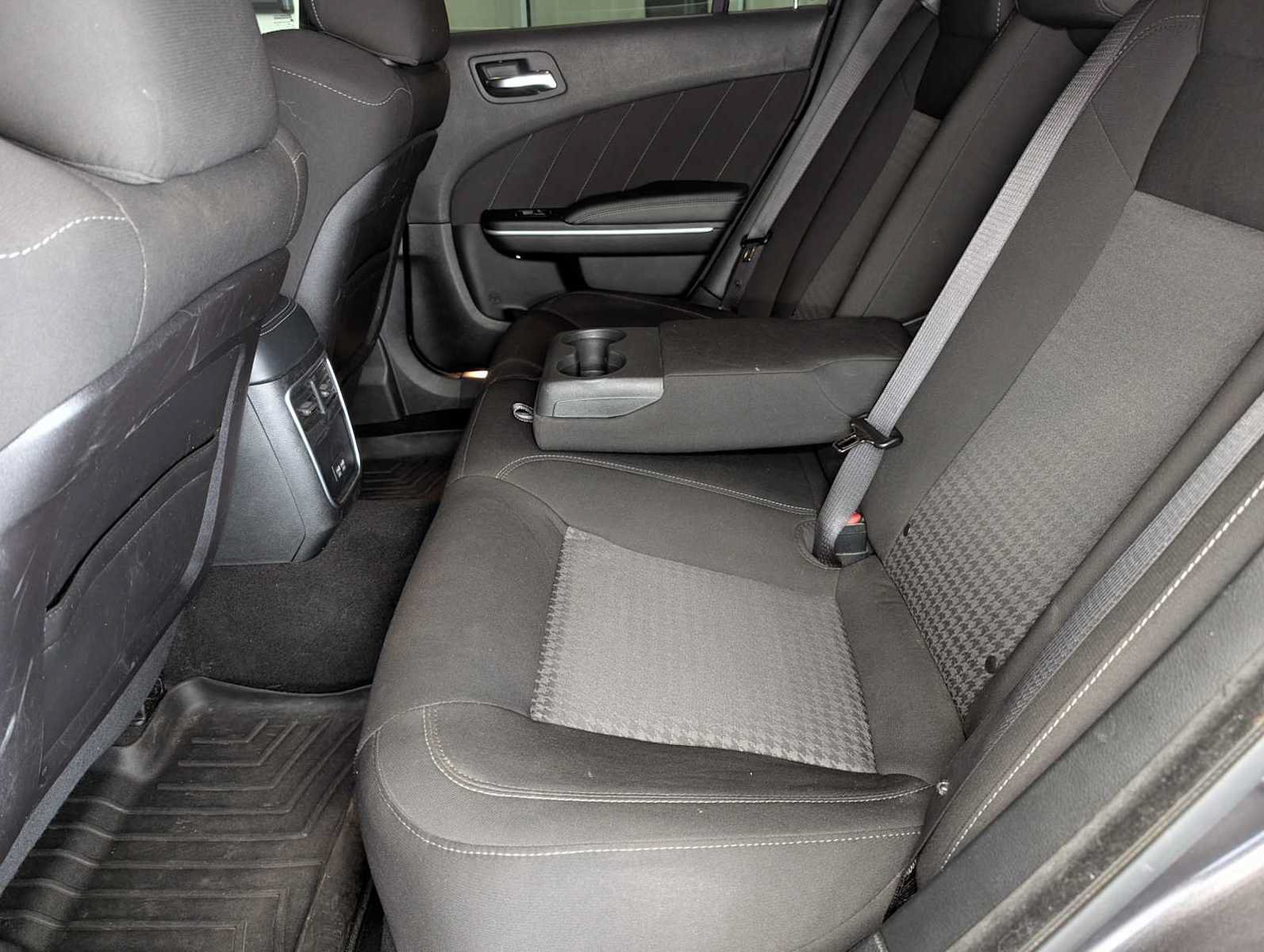 Used 2022 Dodge Charger Scat Pack RWD image 25